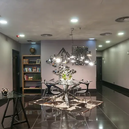 138 Liberdade 5*