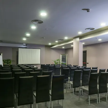 138 Liberdade 5* ליסבון