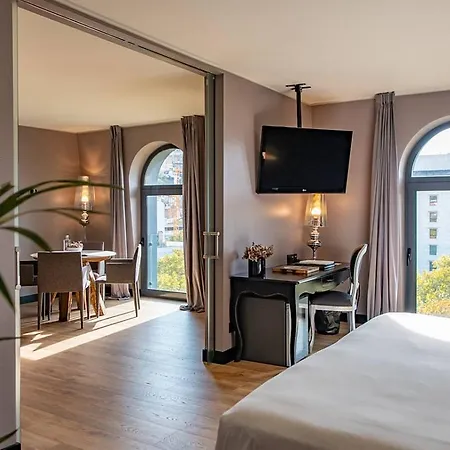 138 Liberdade Hotel